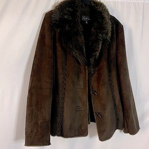Braetan Y2K chocolate brown faux suede fur shawl collar coat Large